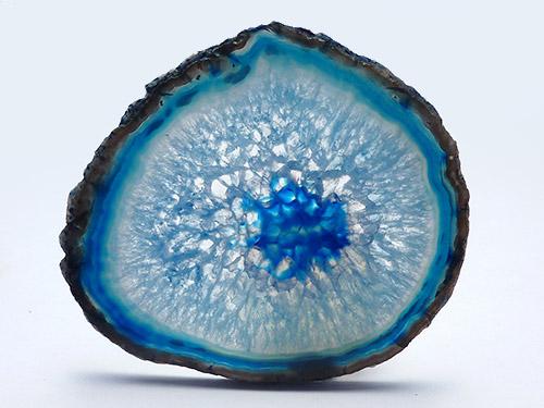 Agate Slice Large T - Dyed Blue