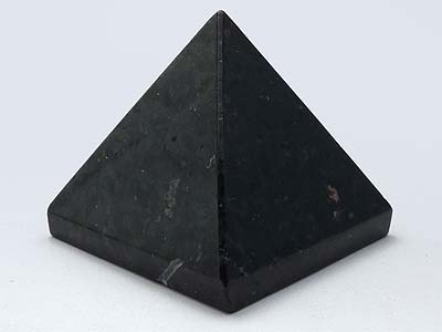 Nuummite Pyramid